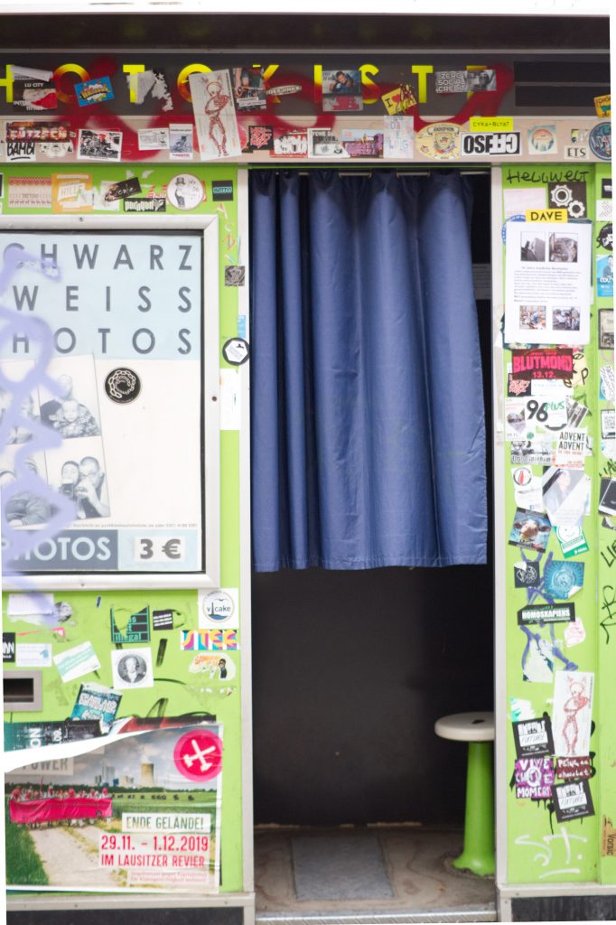 12 easy ways to maximize your photo booth profitability in 2020 Wifibooth